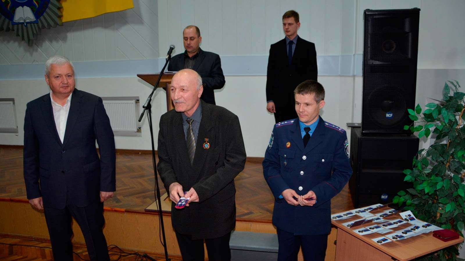 Учасники ліквідації наслідків аварії на Чорнобильській АЕС були нагороджені відзнаками.