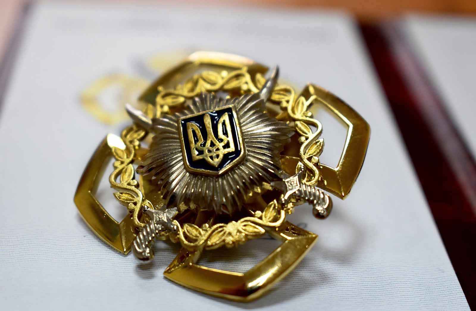 Артема Каверіна нагородили нагрудним знаком «За відвагу в службі».