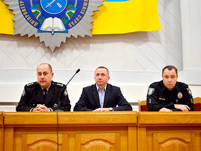 Стартувало базове навчання майбутньої поліції Дніпра