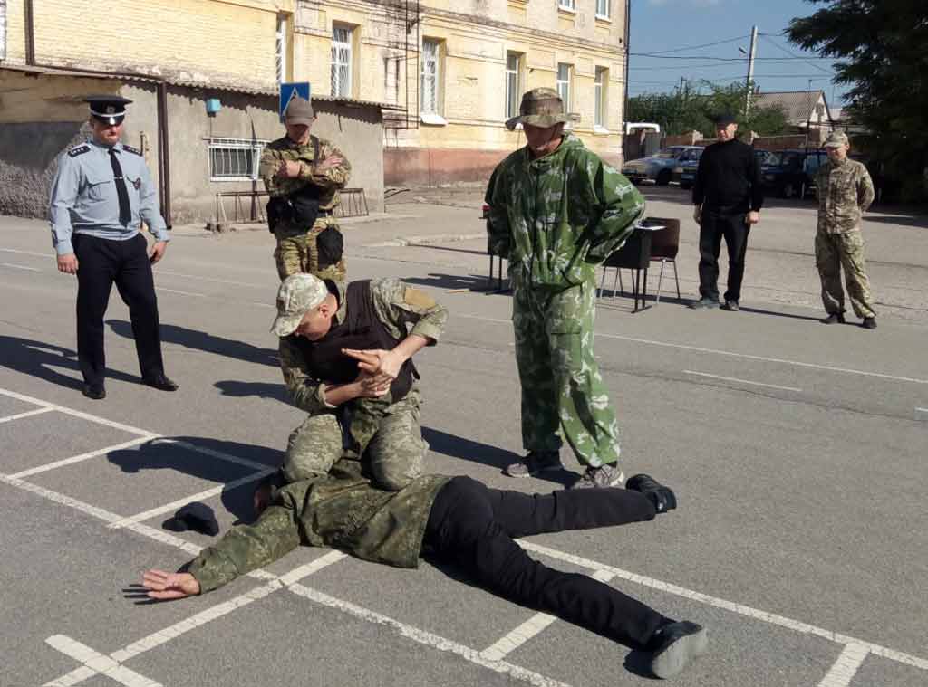 Слухачі «Академії поліції» взяли участь у тренінгу разом зі спецпідрозділом «ЦИКЛОН-СХІД»